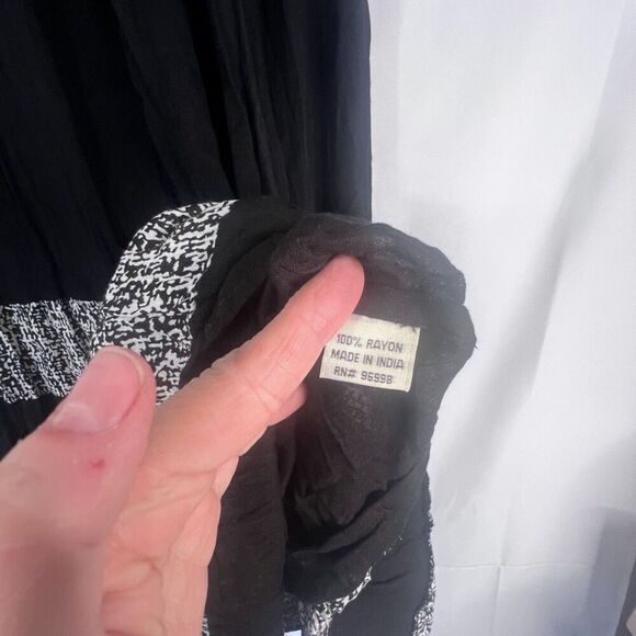 Signals Black White Tiered Stripe Aline Lined Flowy Boho Maxi Skirt Size Medium - Picture 7 of 8